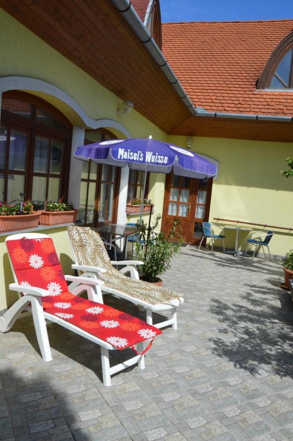 Katalin App. Zalagyoengye Lägenhet Zalakaros Exteriör bild